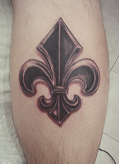 Flor de Liz Tattoo